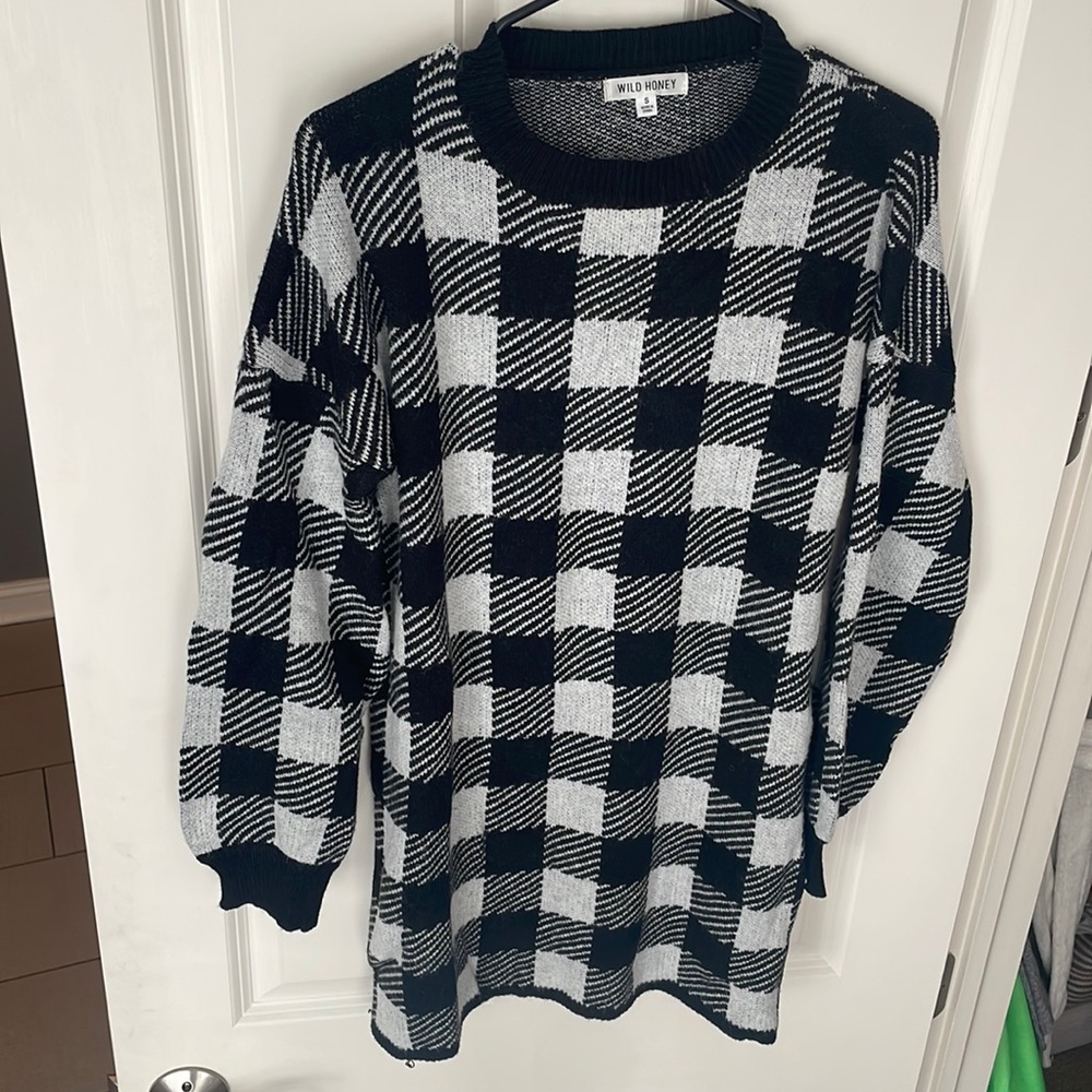 Black and white sweater dress